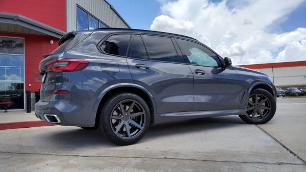 2019 Gray BMW X5 M Sport