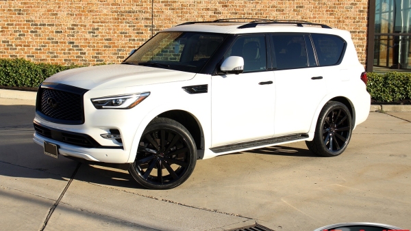 2020 White Chrome Delete Infiniti QX80