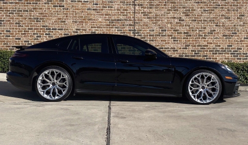 Black 2019 Porsche Panamera