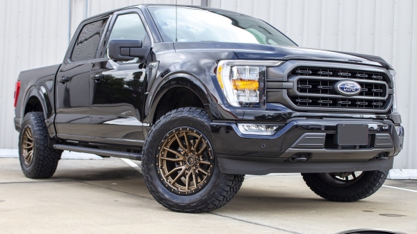 Black 2021 Ford F150