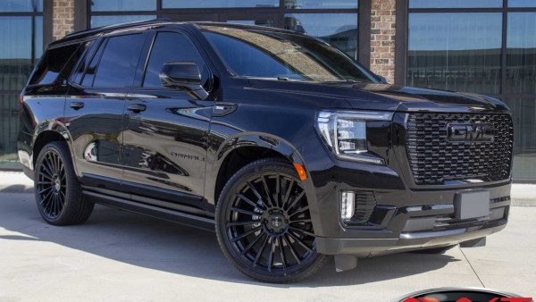 Black 2023 GMC Yukon Denali