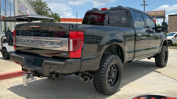 Black Ford F250