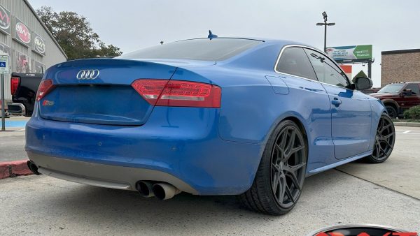 Blue 2011 Audi S5