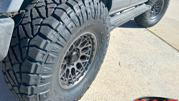 Gray 2023 Ford Bronco