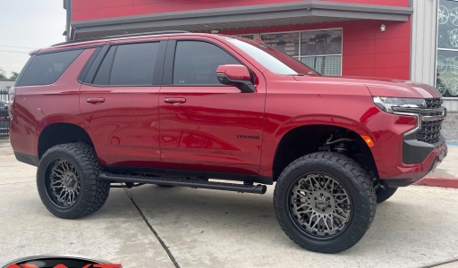 Red 2022 Chevrolet Tahoe