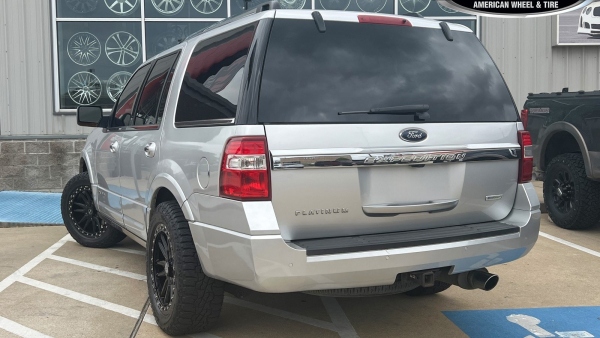 Silver 2016 Ford Expedition