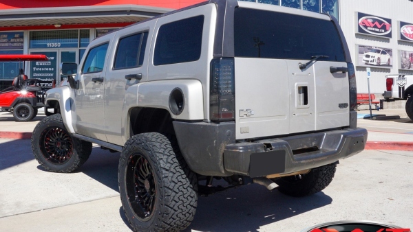 Tan 2007 Hummer H3