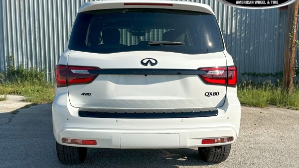 White 2023 Infiniti QX60