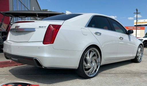 White Cadillac CTS