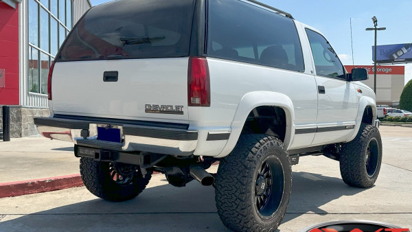 White Chevrolet Tahoe OBS